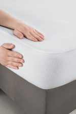Protectie Saltea Frotir Peliculizat 140x200 cm impermeabila cu fusta de 30 cm - imagine 3