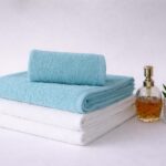 Set 4 Prosoape Spa 100% Bumbac (70x140 cm turquaize - 2buc + 80x180 cm alb - 2buc)